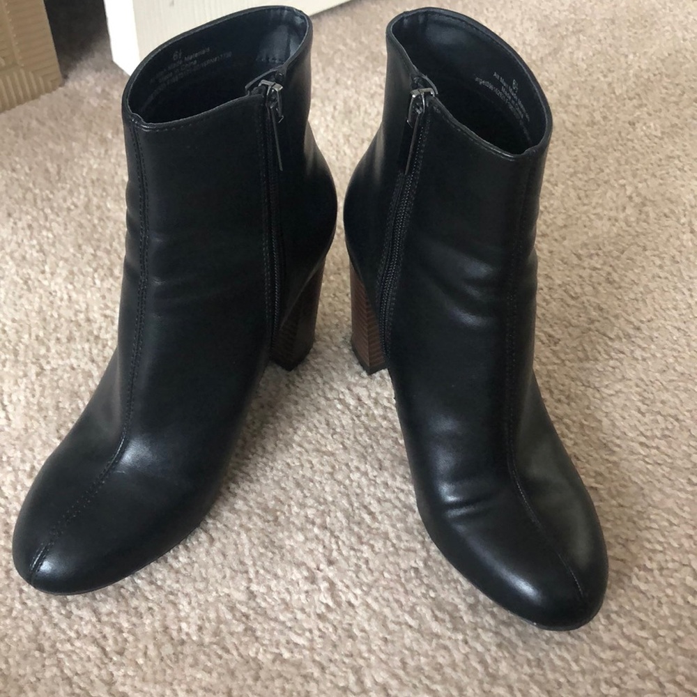 Women’s Booties